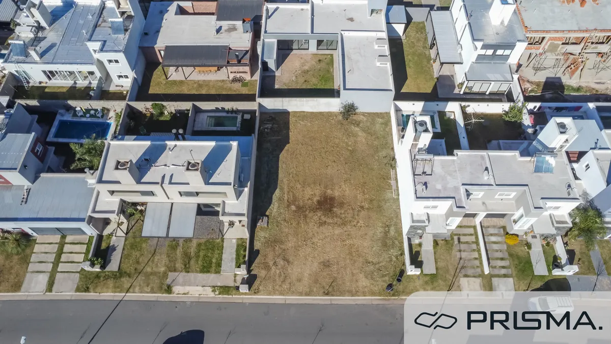 LOTE CENTRAL-360M2-SAN IGNACIO VILLAGE