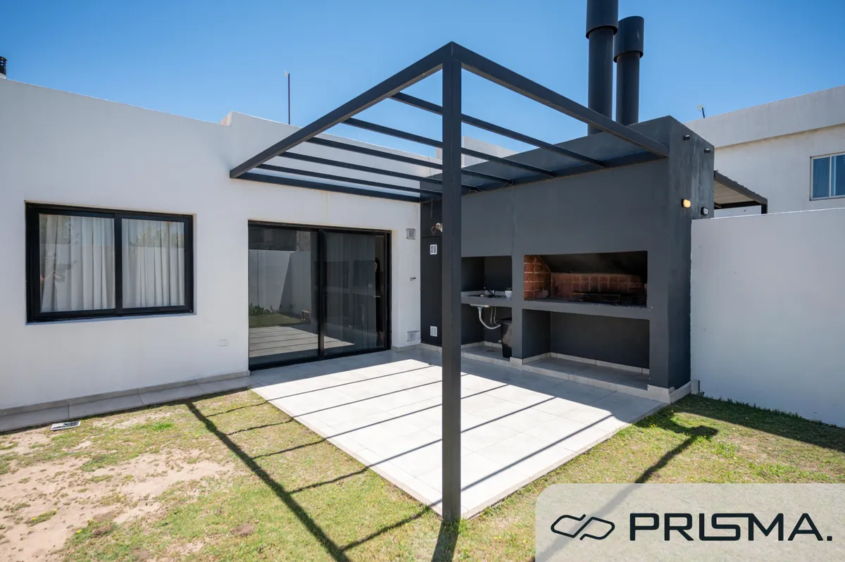 DÚPLEX-2DORMITORIOS -PRADOS DE MANANTIALES – OPORTUNIDAD RENTISTAS